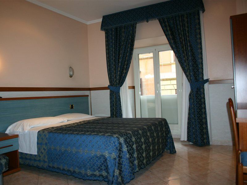 Hotel Soggiorno Blu Рим Екстер'єр фото